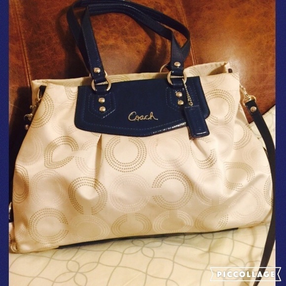 F20049 Coach Leather Blue Ashley Beige Satin Purse - Picture 1 of 4